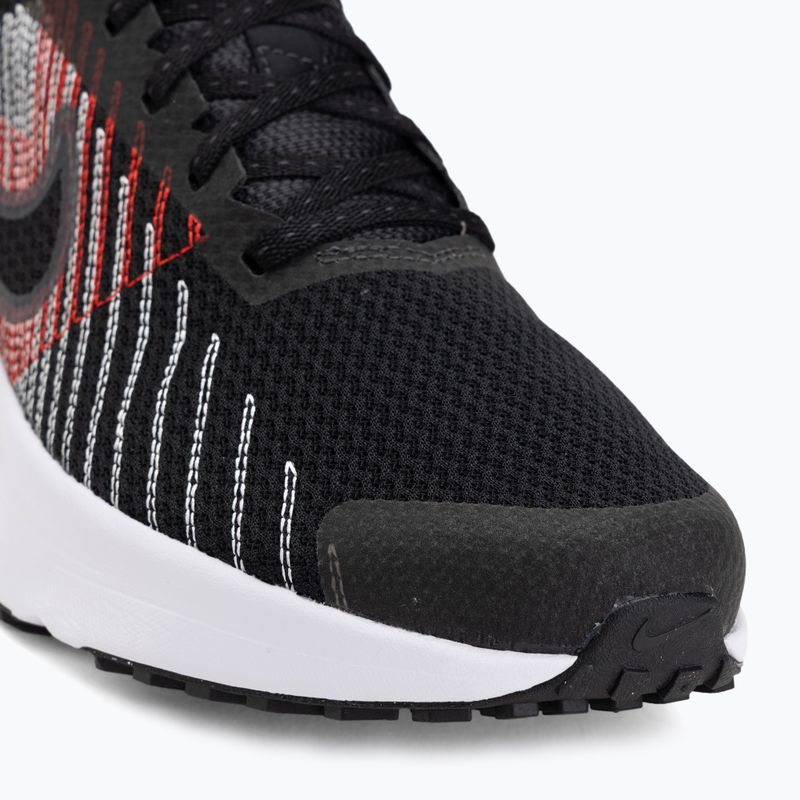 Кросівки для бігу чоловічі Nike Run Defy black/university red/white/cool grey 7
