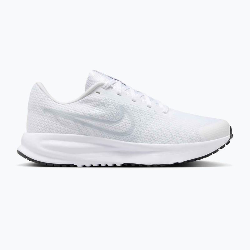 Кросівки для бігу жіночі Nike Run Defy white / pure platinum / black