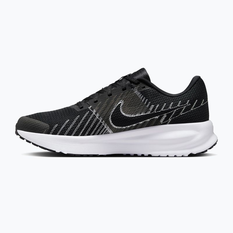 Кросівки для бігу чоловічі Nike Run Defy black/white 2