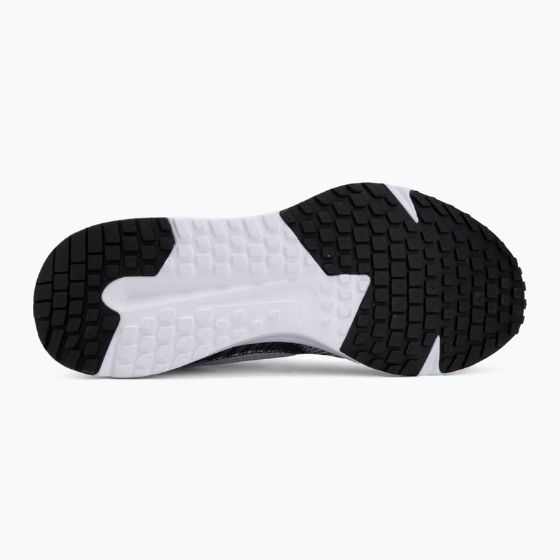 Кросівки для бігу чоловічі Nike Run Defy wolf grey/white/iron grey/black 4
