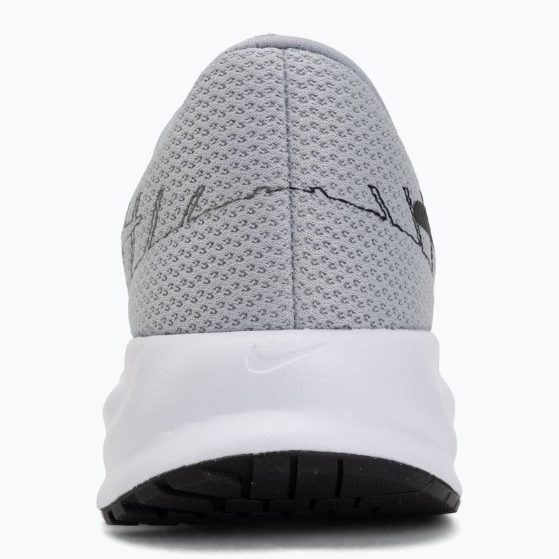 Кросівки для бігу чоловічі Nike Run Defy wolf grey/white/iron grey/black 6