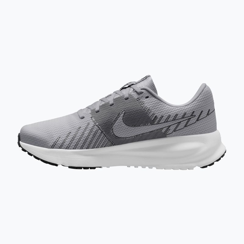 Кросівки для бігу чоловічі Nike Run Defy wolf grey/white/iron grey/black 2