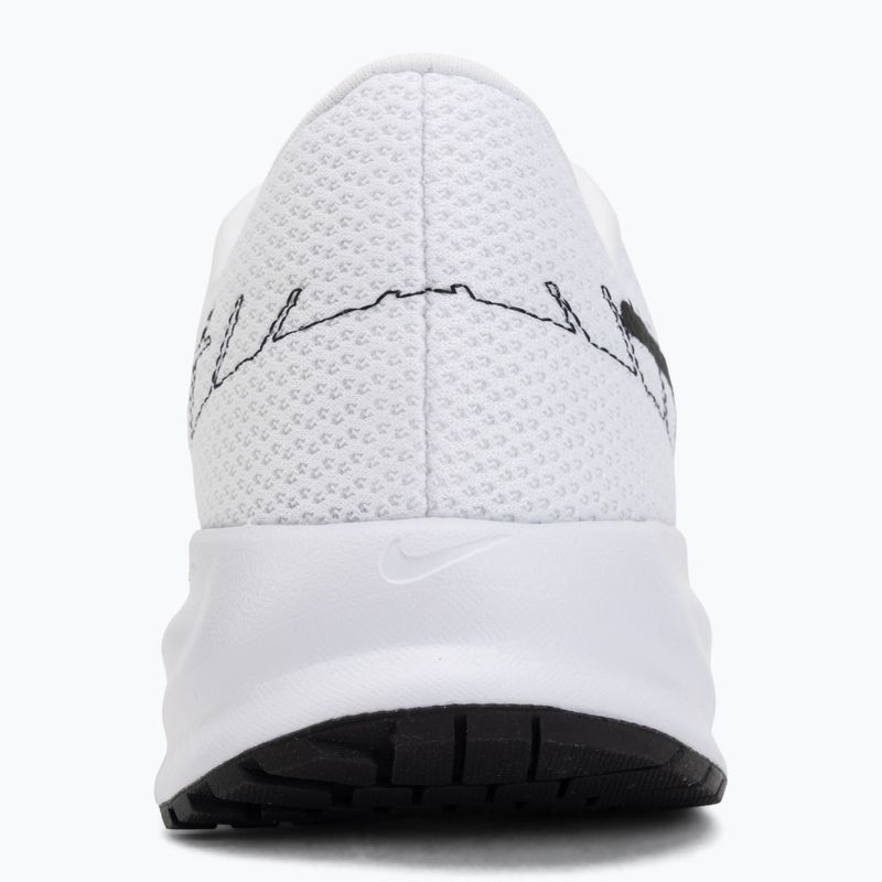 Кросівки для бігу чоловічі Nike Run Defy white/black 6