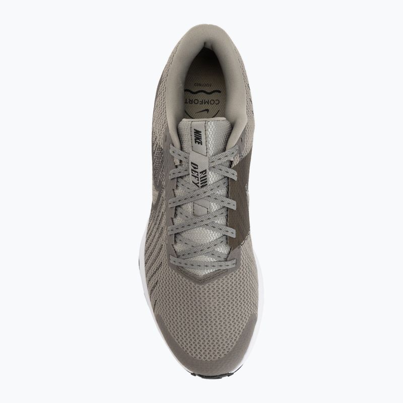 Кросівки для бігу чоловічі Nike Run Defy Light Army/Iron Grey/White/Black 5