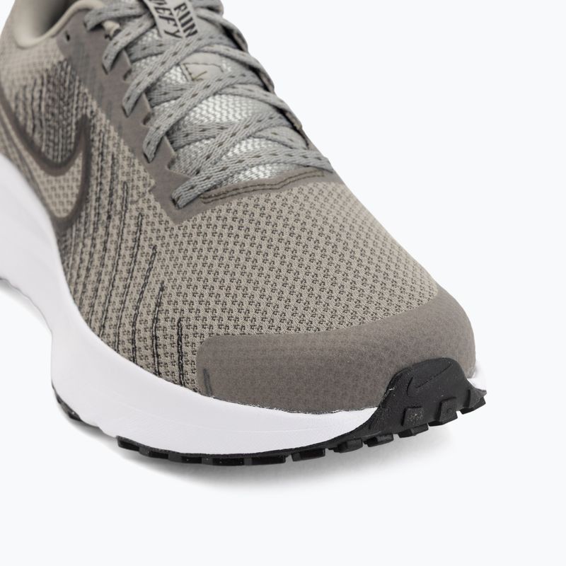 Кросівки для бігу чоловічі Nike Run Defy Light Army/Iron Grey/White/Black 7