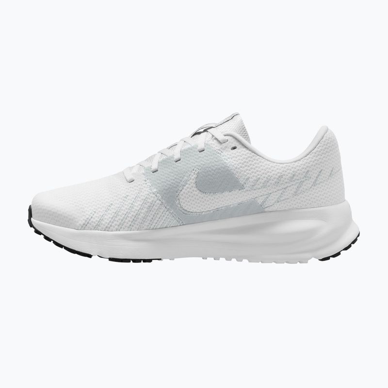 Кросівки для бігу чоловічі Nike Run Defy white/black/pure platinum 2