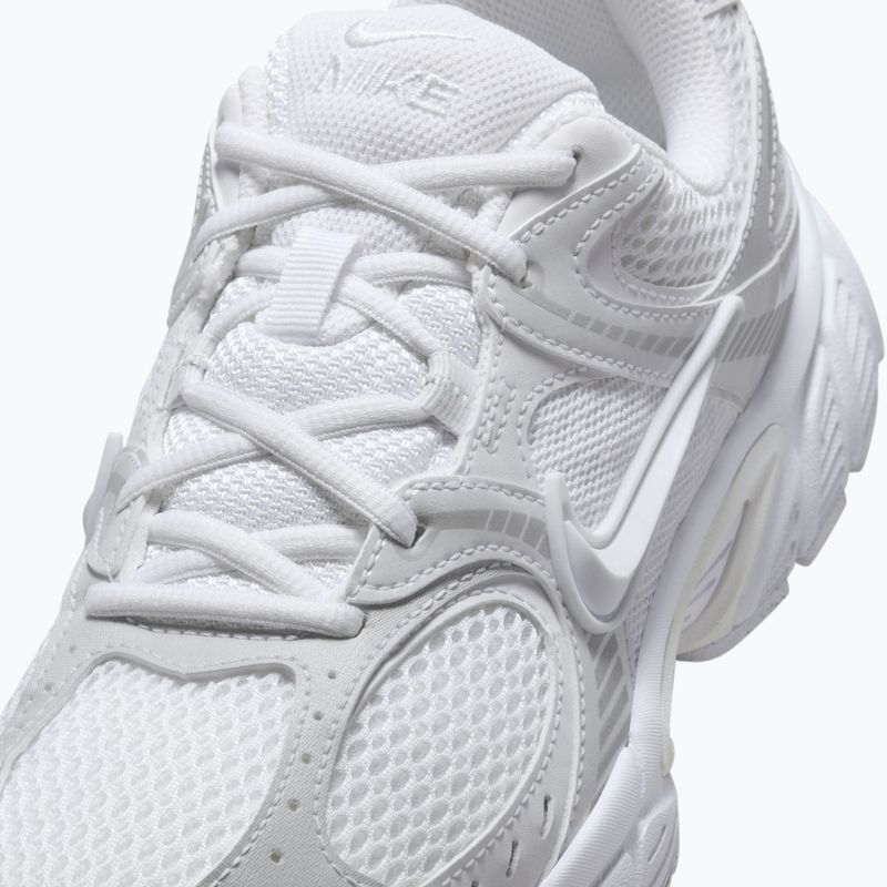 Кросівки жіночі Nike V5 RNR white/black/metallic silver/white 12