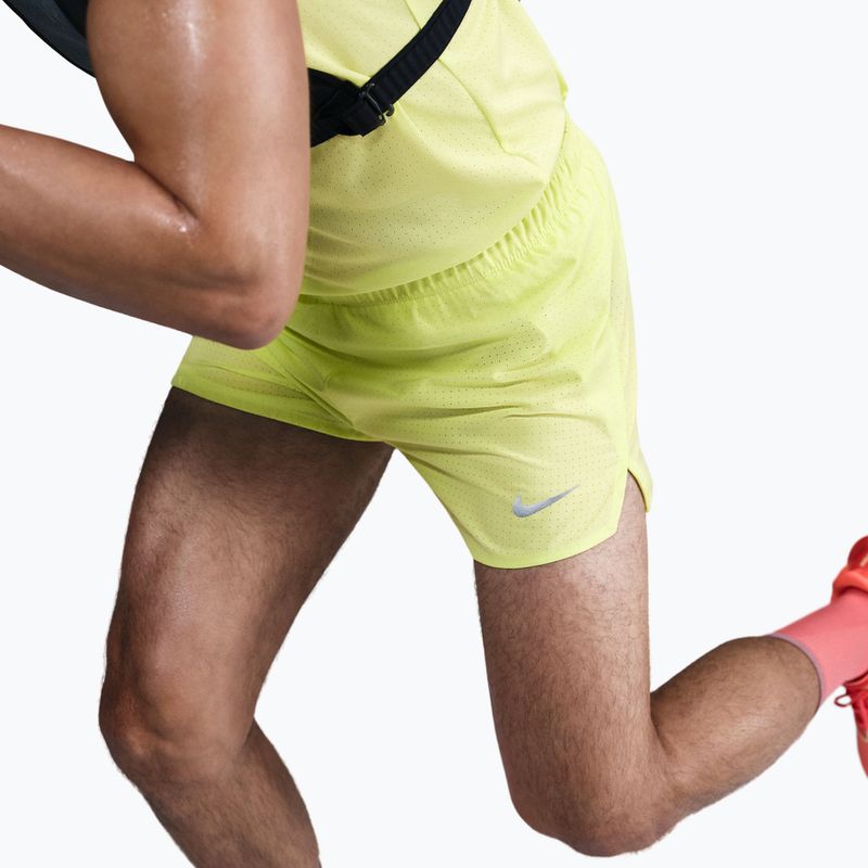 Шорти для бігу чоловічі Nike Fast Dri-Fit Brief Lined 3" light lemon twist/black 6
