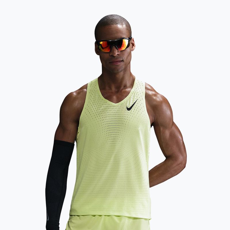 Футболка для бігу чоловіча Nike AeroSwift Dri-Fit ADV light lemon twist/black