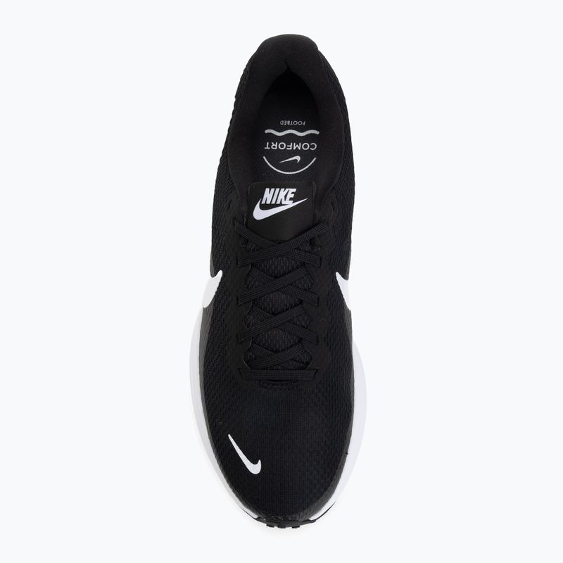 Кросівки для бігу чоловічі Nike Revolution 8 black/black/white 5