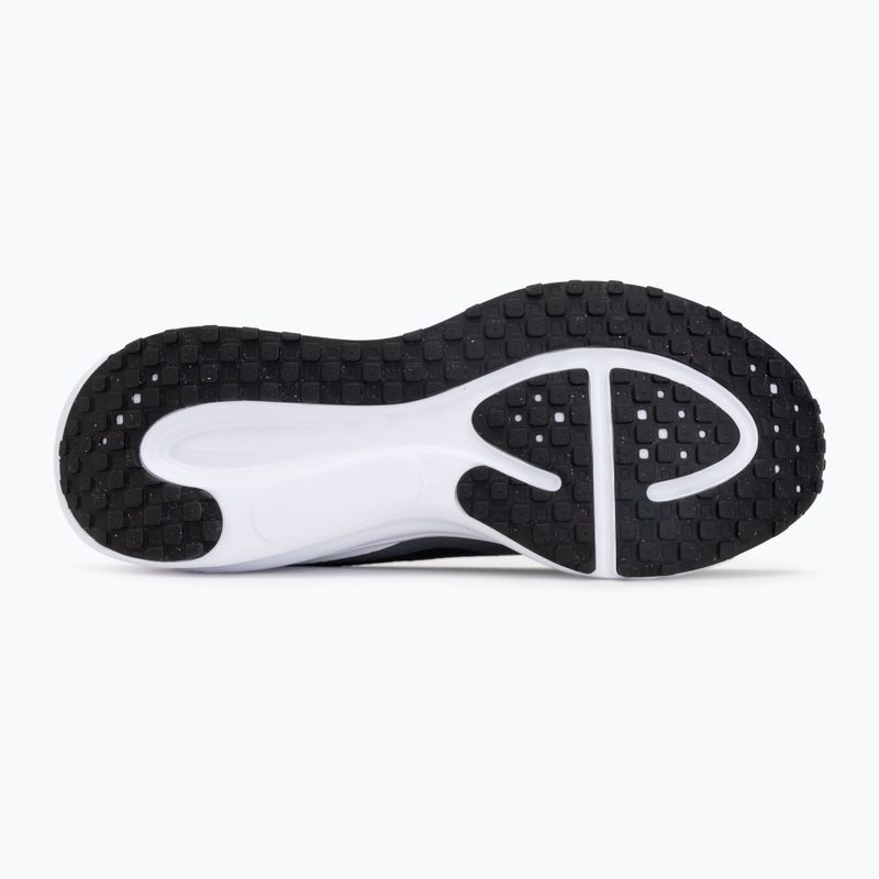 Чоловічі бігові кросівки Nike Revolution 8 light smoke grey/smoke grey/white/black 4