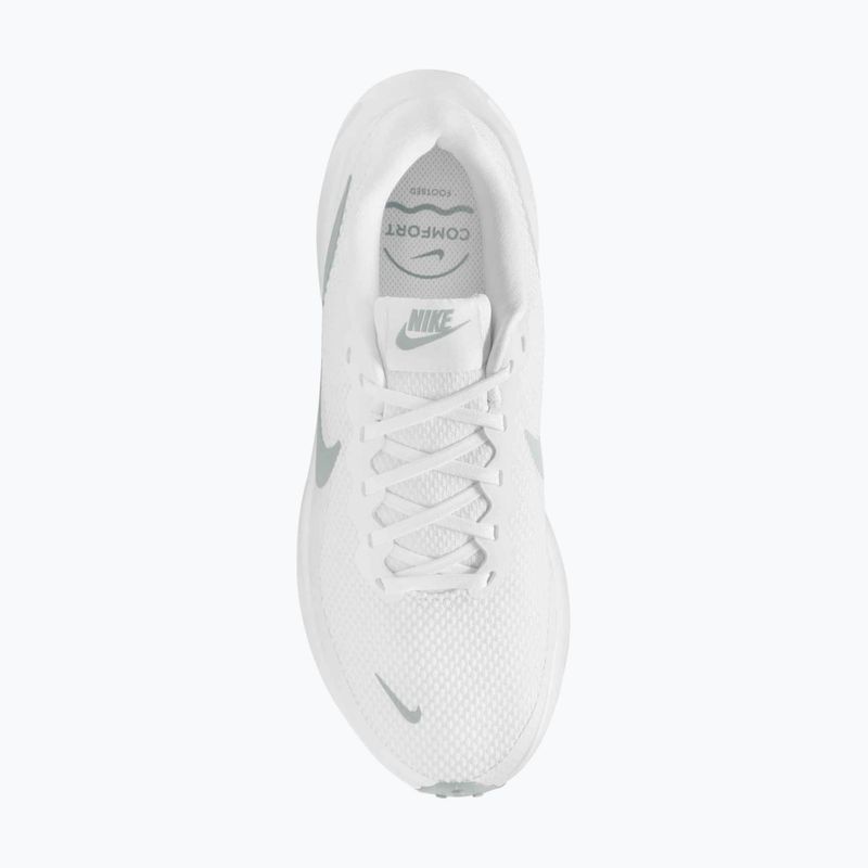 Жіночі кросівки для бігу Nike Revolution 8 white/pure platinum 6