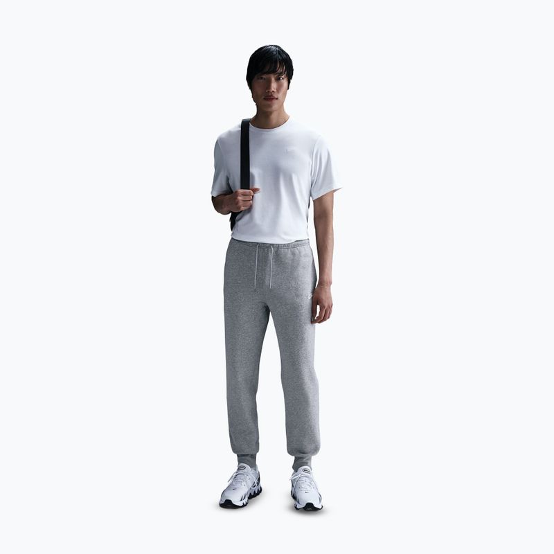Штани чоловічі Nike Club Jogger dark grey heather/light smoke grey/white 2