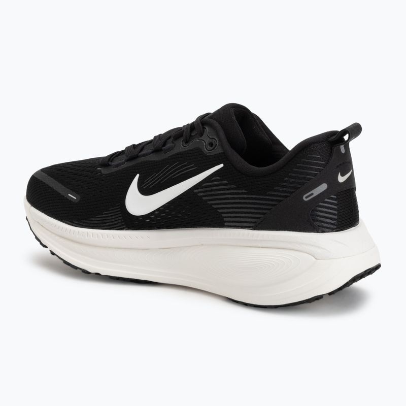 Жіночі бігові кросівки Nike Vomero 18 black/coconut milk/summit white 3