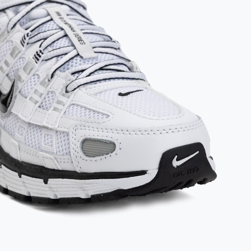 Взуття чоловіче Nike P-6000 white/metallic silver/black/black 7