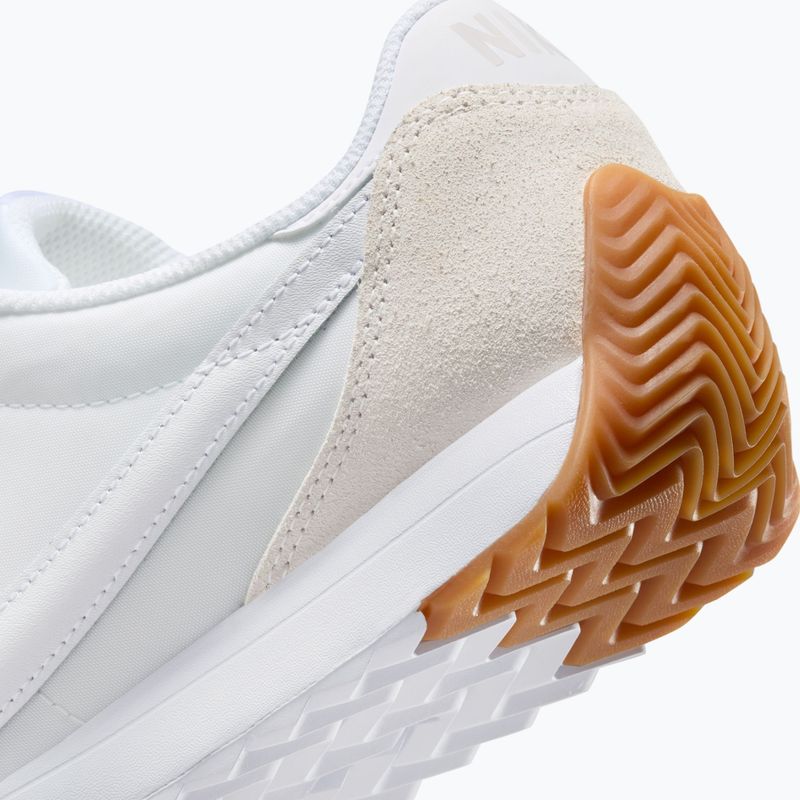 Жіноче взуття Nike Pacific white/safety orange/white 8