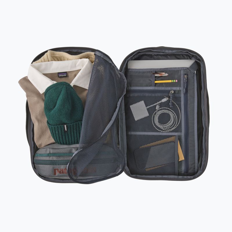 Рюкзак туристичний Patagonia Black Hole Micro MLC smolder blue 3