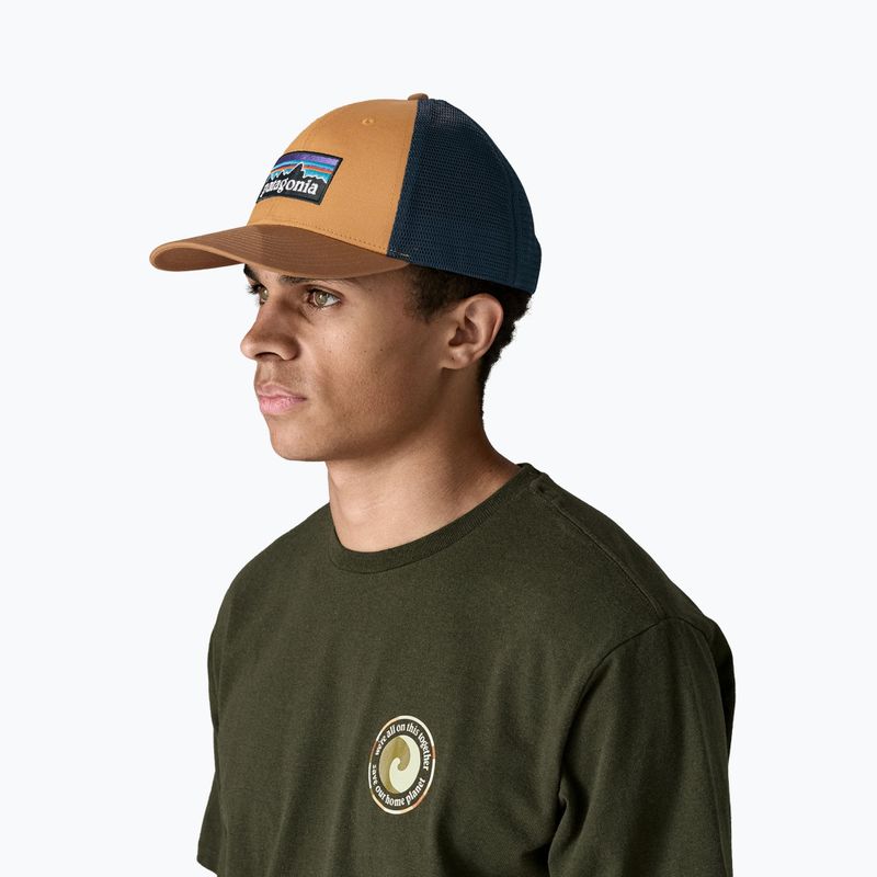 Кепка Patagonia P-6 Logo LoPro Trucker talon gold 2