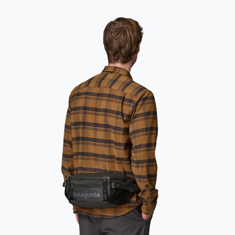 Сумка-бананка Patagonia Black Hole Waist Pack 5 л black / black 5