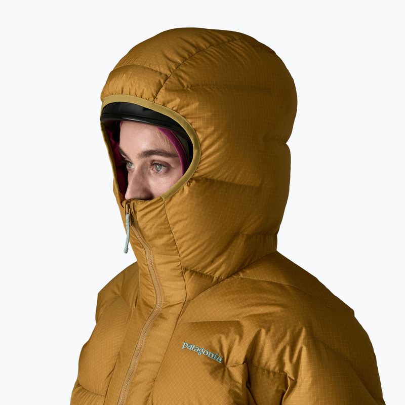 Пуховик жіночий Patagonia Durable Down Parka bobcat brown 6