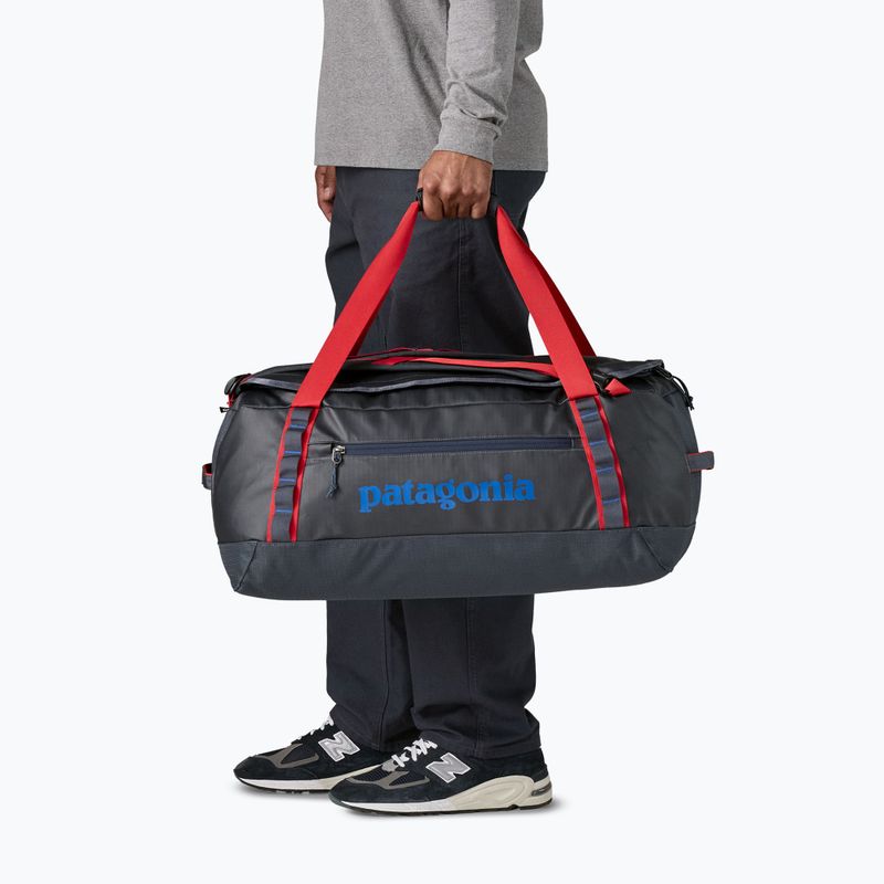 Сумка дорожня Patagonia Black Hole Duffel 55 л smolder blue/amanita red 4