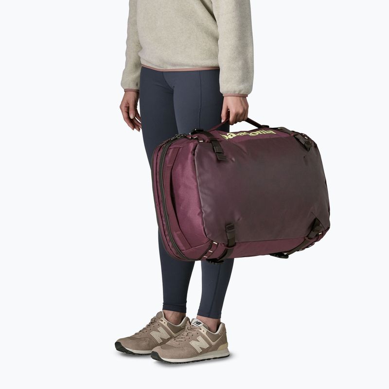 Сумка дорожня Patagonia Black Hole MLC 45 l berry fig 6