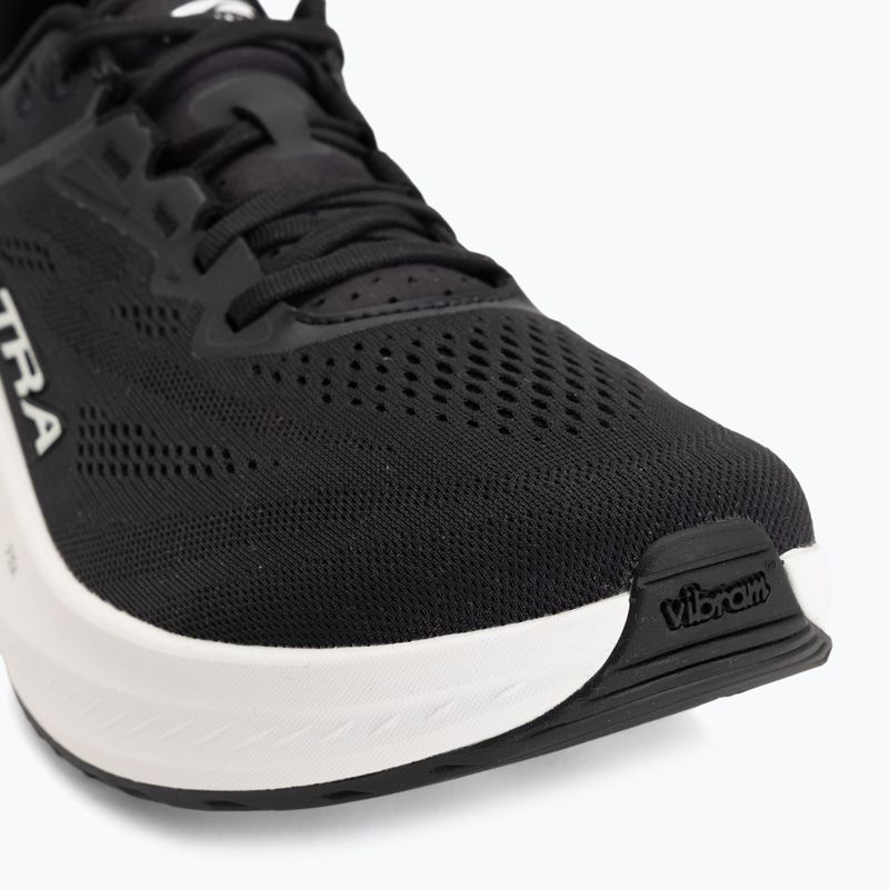 Кросівки для бігу чоловічі Altra Torin 9 black/white/black 7