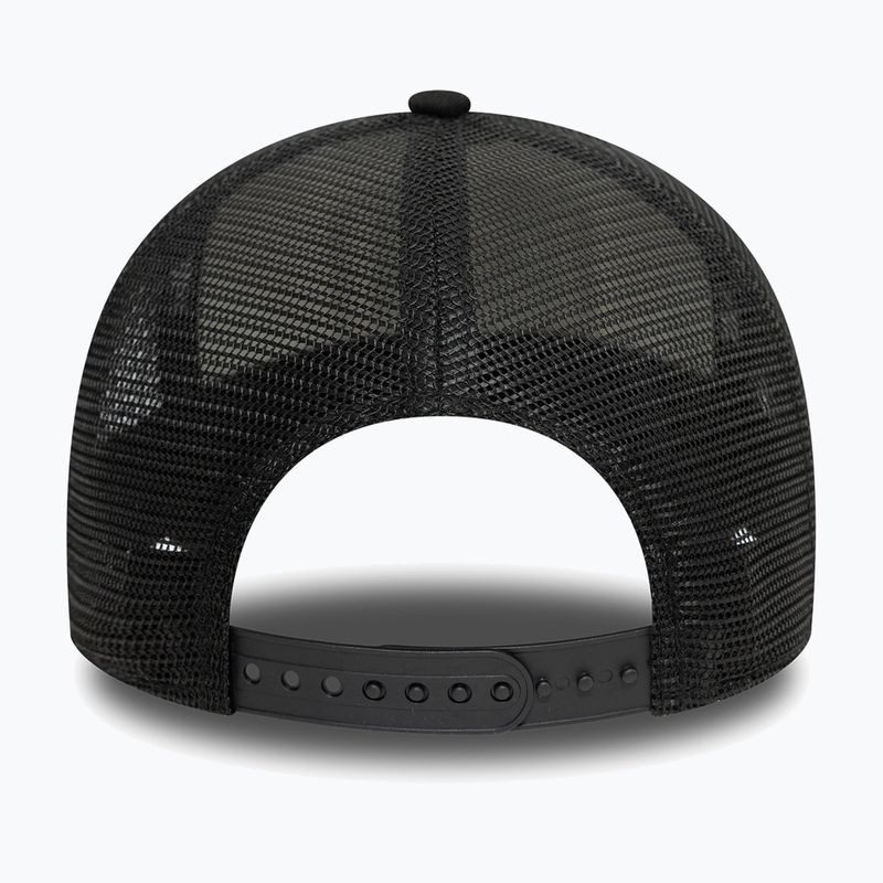 Кепка New Era NE Patch Distress Trucker біла 4
