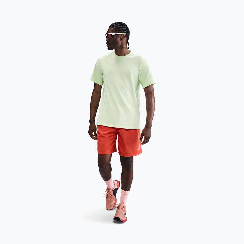 Футболка для тренувань чоловіча Nike Dri-Fit Primary light liquid lime/light liquid lime 2