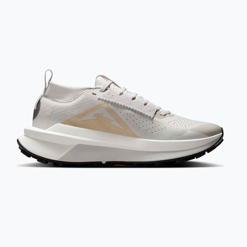 Кросівки для бігу жіночі Nike Zegama 2 vast grey/sanddrift/summit white/black 2