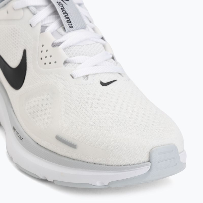 Кросівки для бігу жіночі Nike Structure 26 white/pure platinum/black 7