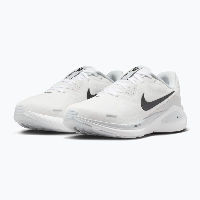 Кросівки для бігу жіночі Nike Structure 26 white/pure platinum/black 10
