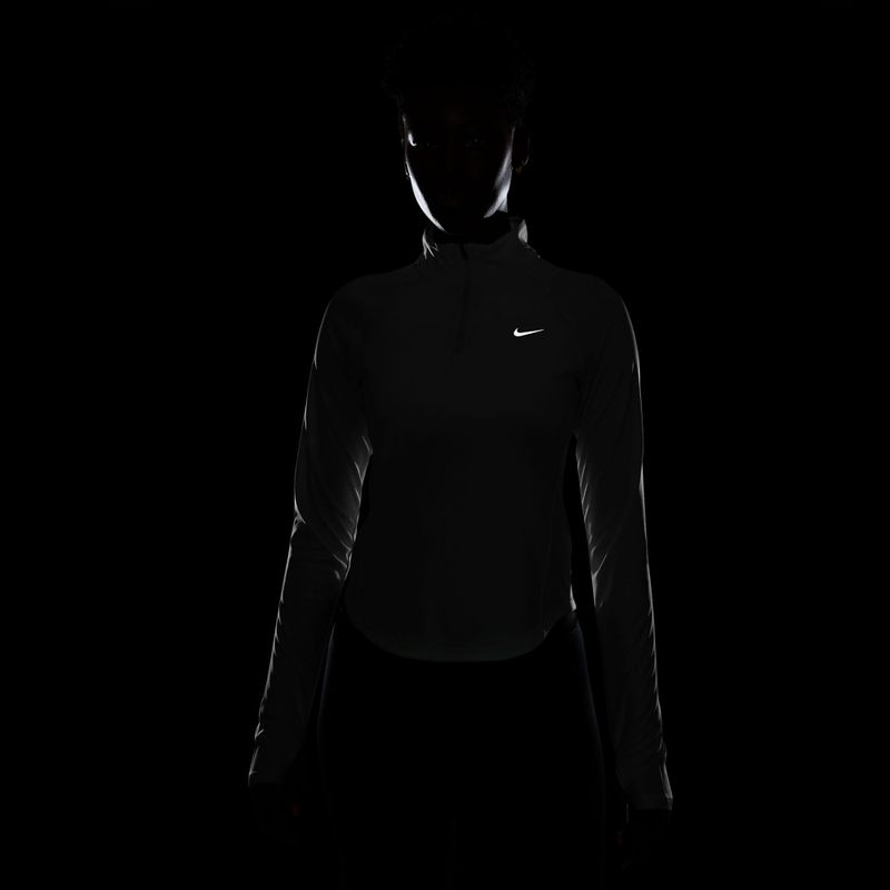 Жіноча бігова лонгслівка Nike Tempo Swoosh Run Dri-Fit 1/4-Zip white/black 6