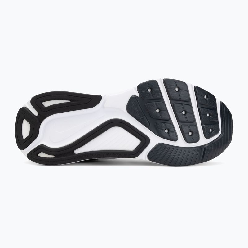 Чоловічі бігові кросівки Nike Structure 26 black/cool grey/metallic silver/white 4