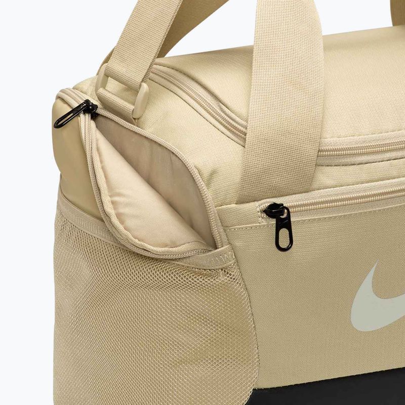 Сумка для тренувань Nike Brasilia 9.5 Duffle 25 л desert khaki/black/sail 7