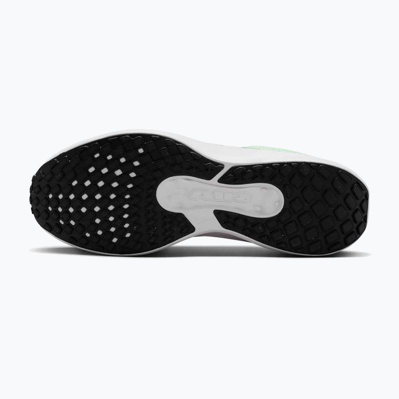 Кросівки для бігу чоловічі Nike Winflo 11 barely green / black / green strike 5