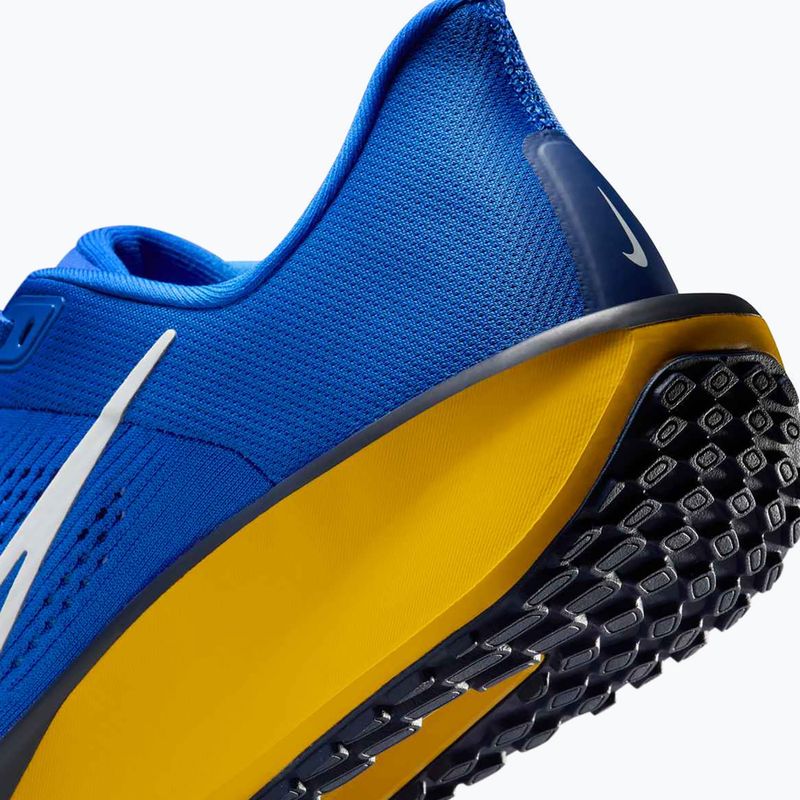 Кросівки для бігу чоловічі Nike Quest 6 game royal / football grey / midnight navy 9