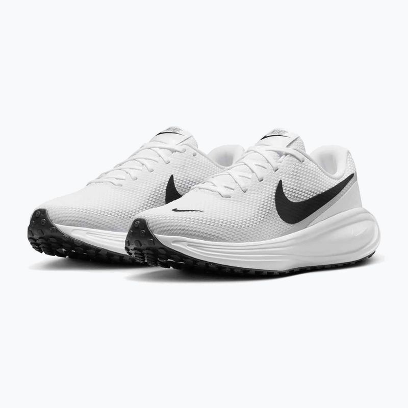Кросівки для бігу жіночі Nike Revolution 8 Extra Wide white/pure platinum/black 10