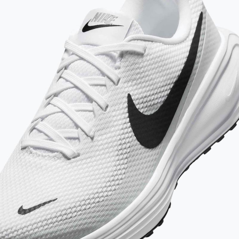 Жіночі бігові кросівки Nike Revolution 8 Extra Wide white/pure platinum/black 15