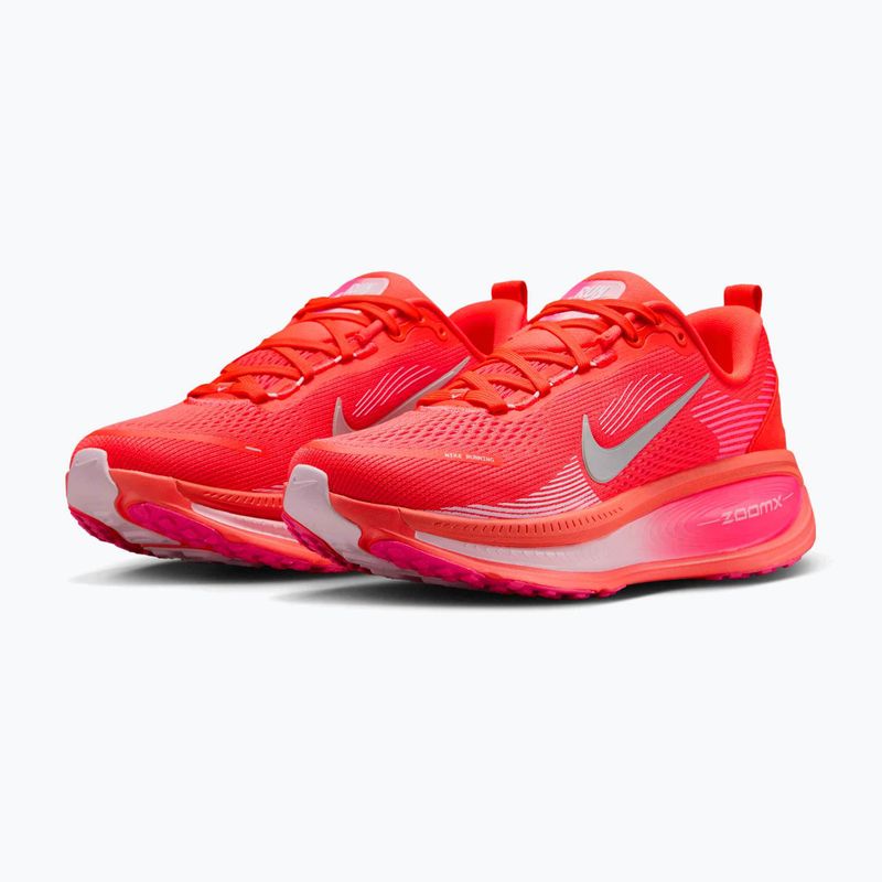 Кросівки для бігу жіночі Nike Vomero 18 bright crimson/hyper pink/pink foam/white 15