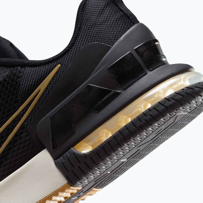 Кросівки для тренувань чоловічі Nike Air Max Alpha Trainer 6 black/sail/parachute beige 13