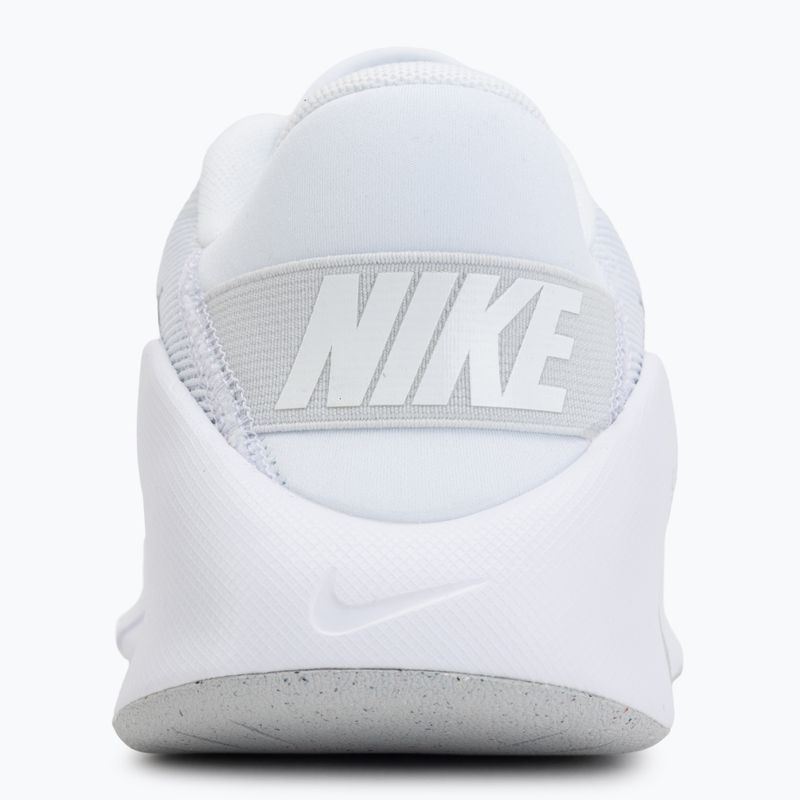 Жіночі тренувальні кросівки Nike Flex Train white/photon dust/metallic silver 6