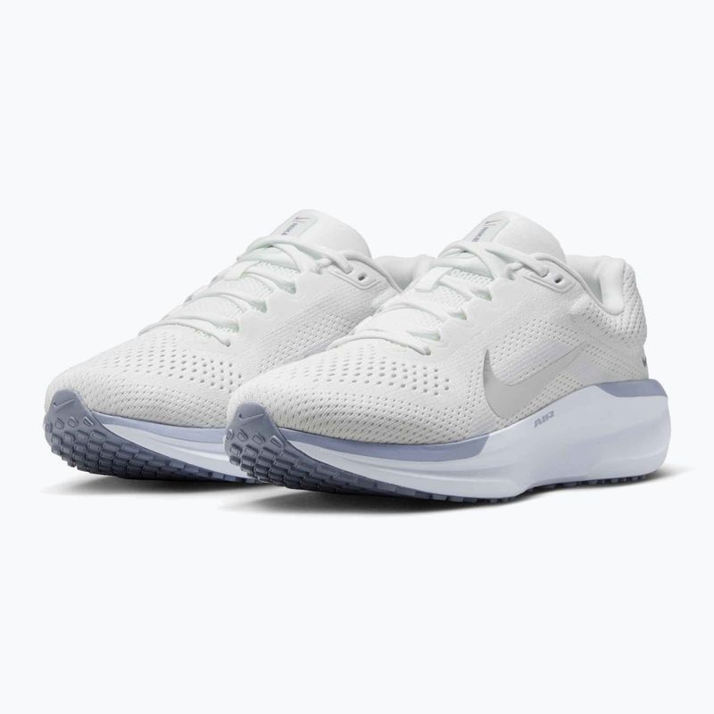 Жіночі бігові кросівки Nike Winflo 11 summit white/metallic silver 10