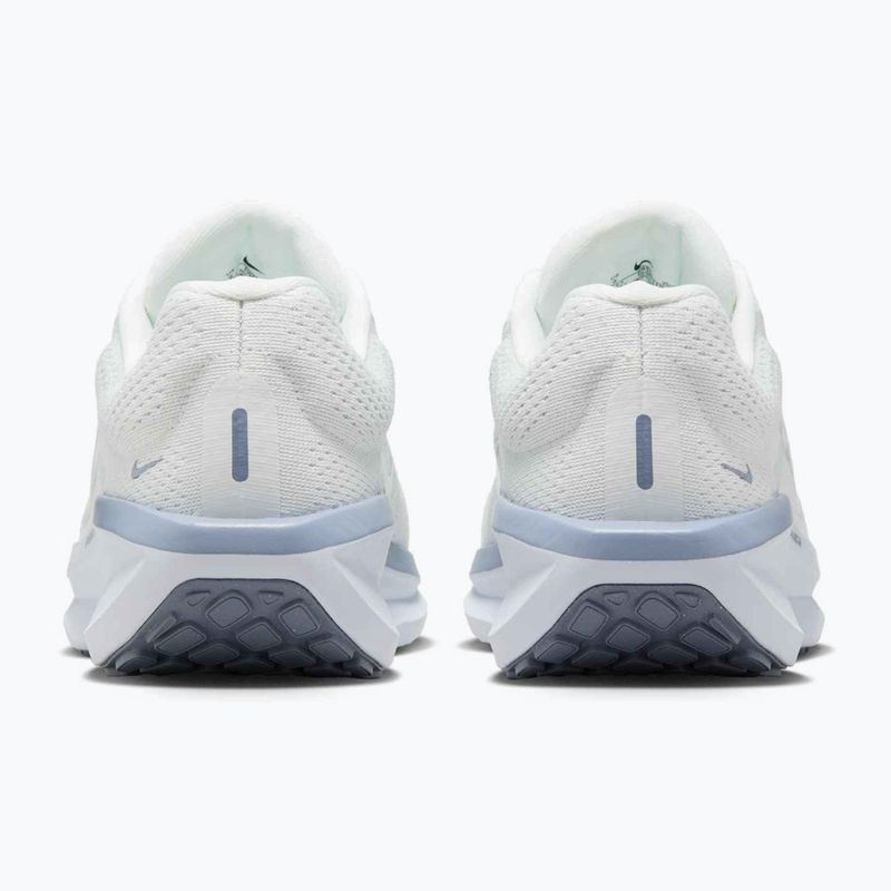 Кросівки для бігу жіночі Nike Winflo 11 summit white/metallic silver 11