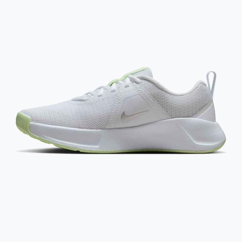 Кросівки для тренувань жіночі Nike MC Trainer 3 white/metallic silver/barely volt 2