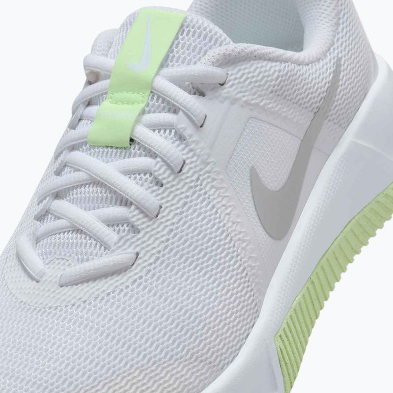 Кросівки для тренувань жіночі Nike MC Trainer 3 white/metallic silver/barely volt 8