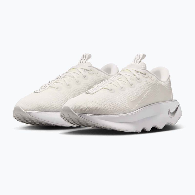 Жіночі кросівки Nike Motiva summit white/white/metallic silver/summit white 3