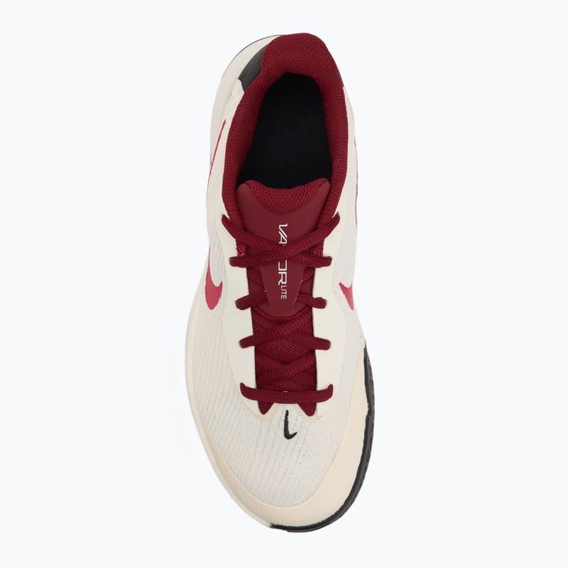 Кросівки тенісні жіночі Nike Vapor Lite 3 pale ivory / rush pink / sail / team red 5