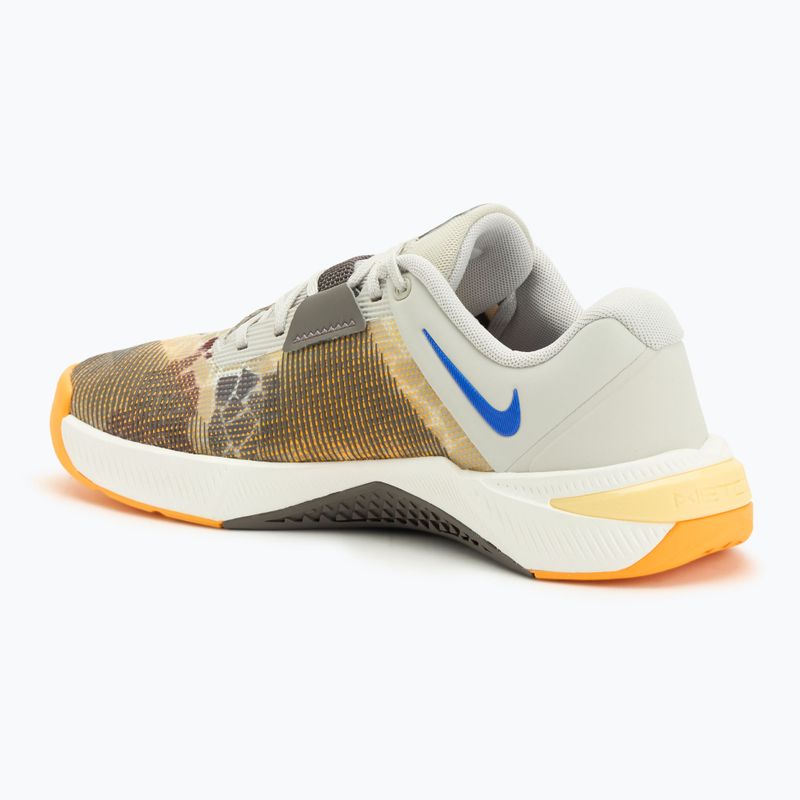 Чоловічі тренувальні кросівки Nike Metcon 10 AMP light bone/cave stone/racer blue 3