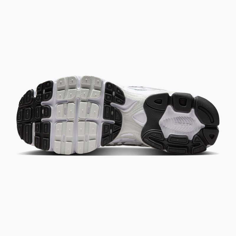 Взуття жіноче Nike Air Max Moto 2K white/metallic silver/black/photon dust 4